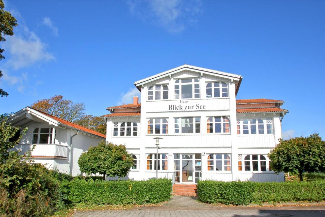 Fewo Mit Terrasse, Gratis Nutzung Vom Ahoi Erlebnisbad Und Sauna In Sellin - Haus Blick Zur See Fewo 13 奥斯特巴德·哥伦 外观 照片