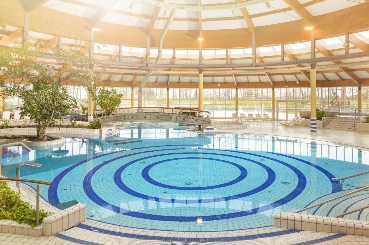 Fewo Mit Terrasse, Gratis Nutzung Vom Ahoi Erlebnisbad Und Sauna In Sellin - Haus Blick Zur See Fewo 13 奥斯特巴德·哥伦 外观 照片