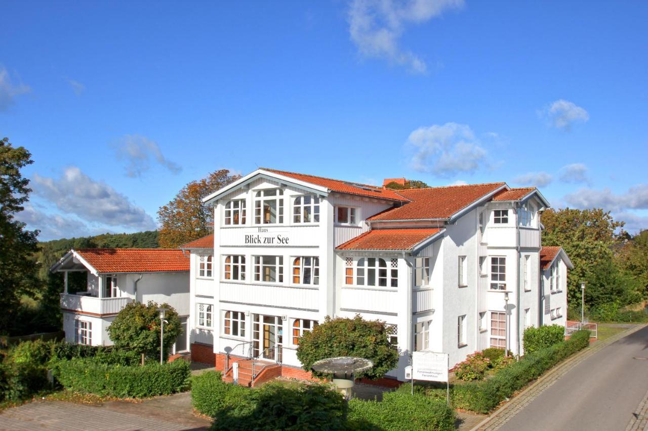 Fewo Mit Terrasse, Gratis Nutzung Vom Ahoi Erlebnisbad Und Sauna In Sellin - Haus Blick Zur See Fewo 13 奥斯特巴德·哥伦 外观 照片